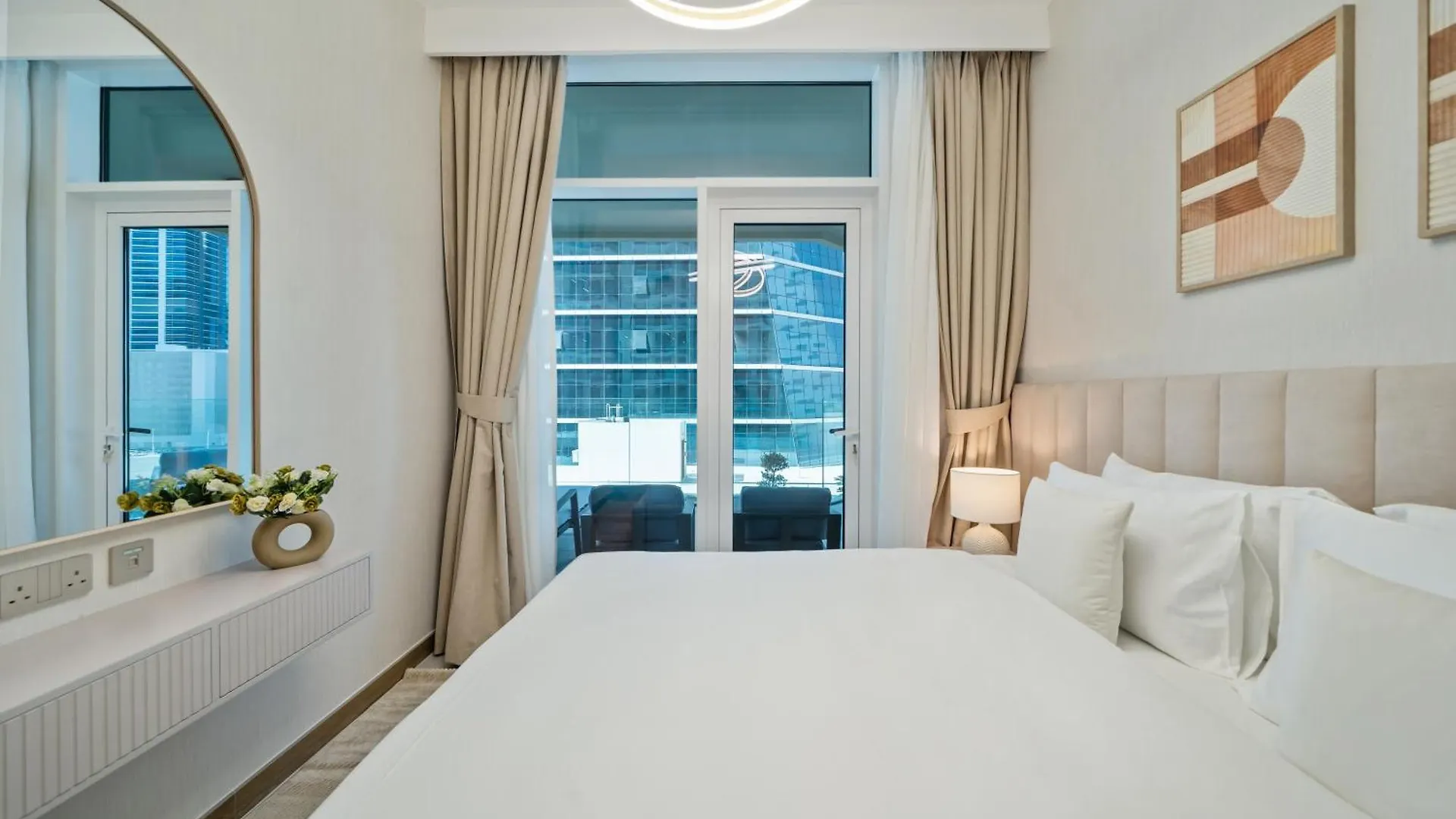 Modern 2Br Missoni Design Canal-Side Elegance Dubai 0*,  United Arab Emirates
