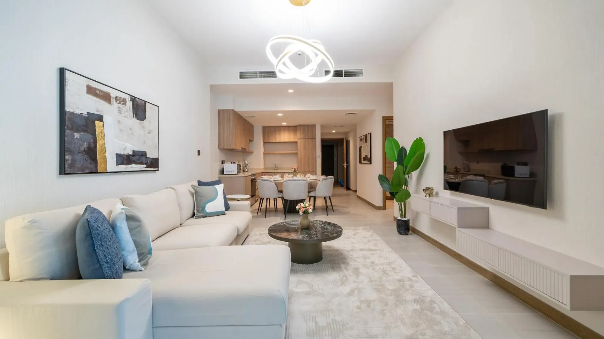 Modern 2Br Missoni Design Canal-Side Elegance Дубай
