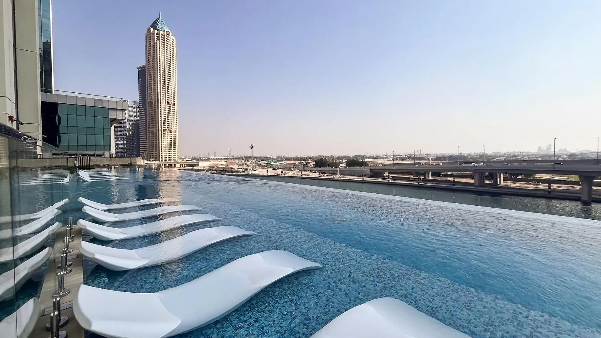 Modern 2Br Missoni Design Canal-Side Elegance Dubai Apartment