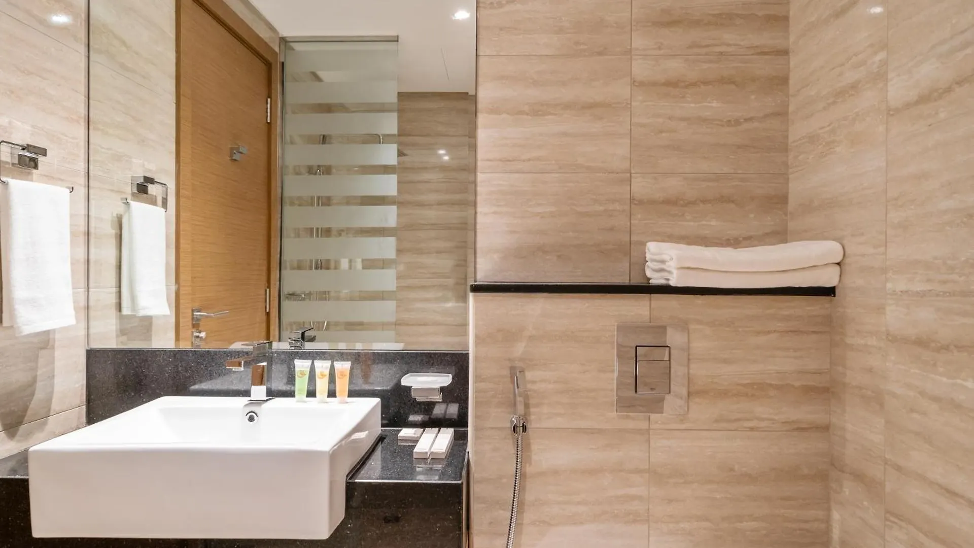 Modern 2Br Missoni Design Canal-Side Elegance Dubai